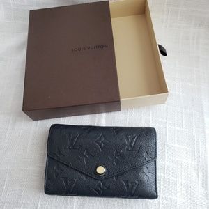 Black Louis Vuitton wallet